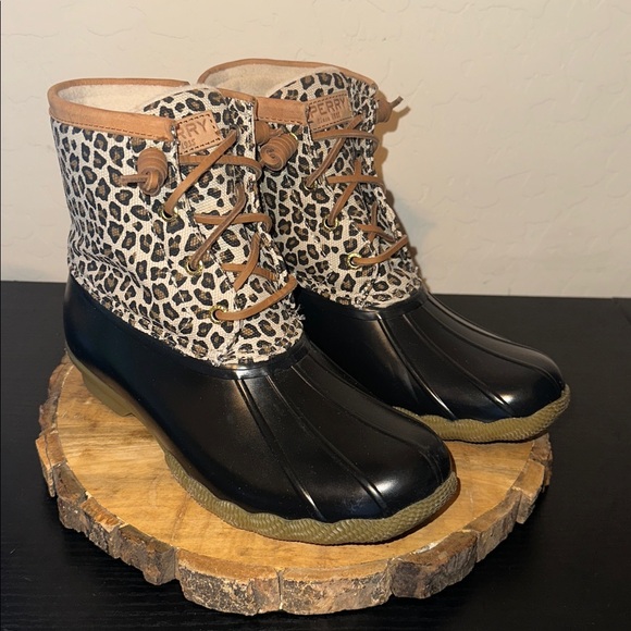 Sperry *NWOB* Women's Saltwater Animal Print All-Weather Boots - Picture 2 of 13